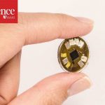 181211_button-sized device_001