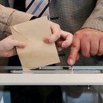 220805_voting_900000